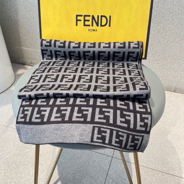Streetwear Scarf FENDI 325949 SIZE:180*32cm