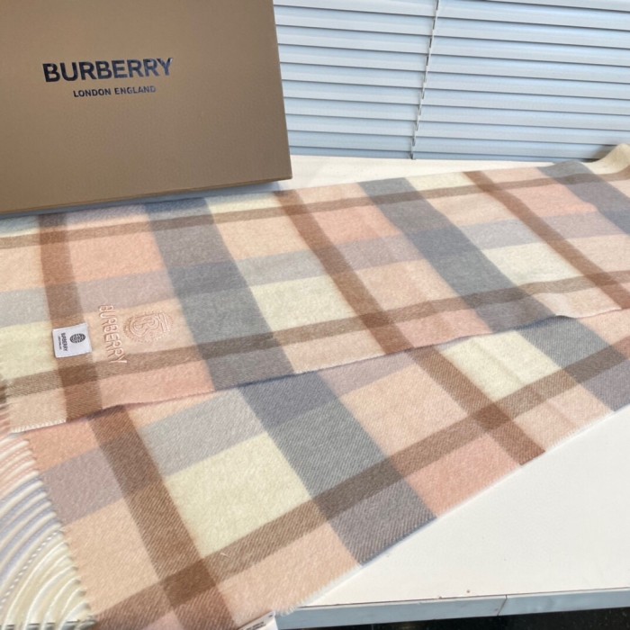 Streetwear Scarf BURBERRY 325946 size：32X200cm