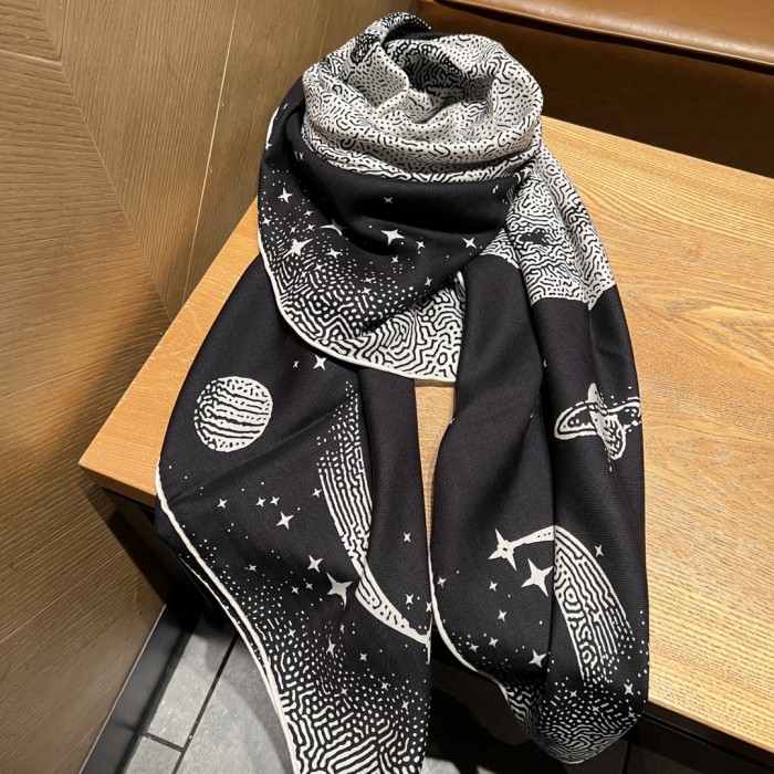 Streetwear Scarf Hermes 325916 SIZE:135*135cm