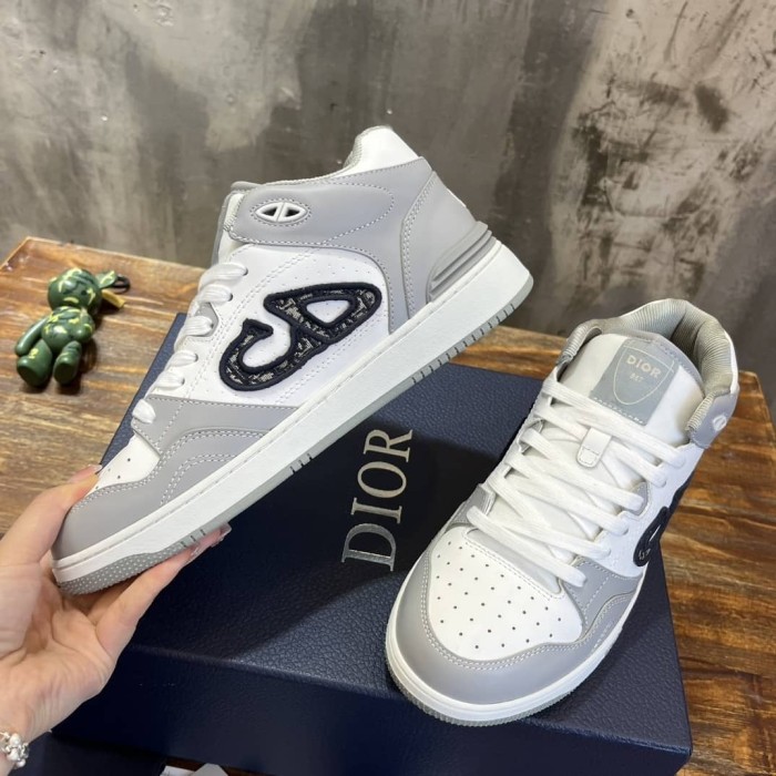 DIOR B57 MID-TOP SNEAKER Gray and White Smooth Calfskin with Beige and Black Dior Oblique Jacquard