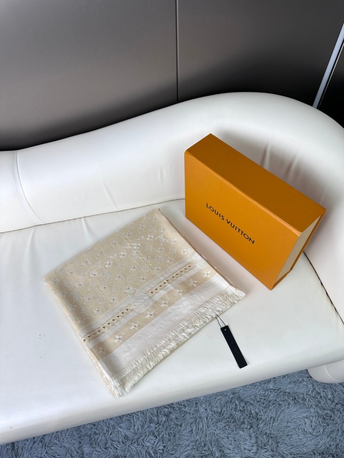 Streetwear Scarf LV 325907 SIZE:140*140cm