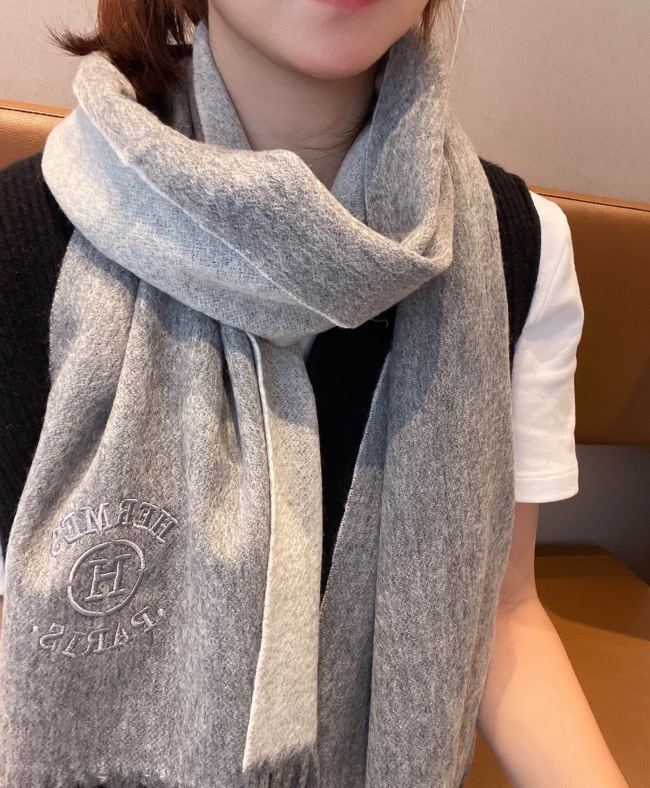 Streetwear Scarf Hermes 325932 SIZE:30*190cm