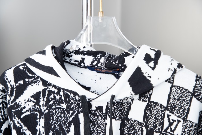 Clothes Louis Vuitton 1052