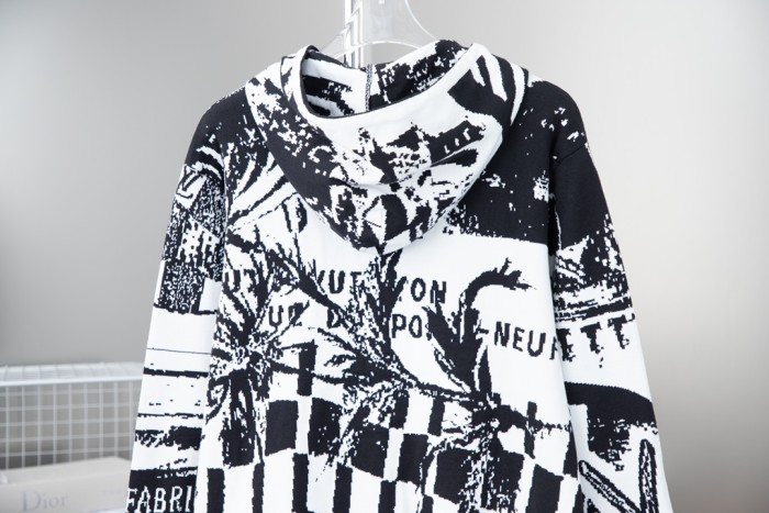 Clothes Louis Vuitton 1052