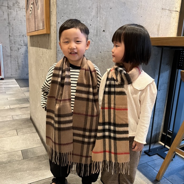 Streetwear Scarf BURBERRY 325922 size：138*20cm