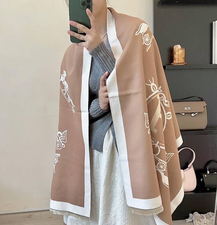 Streetwear Scarf Hermes 325851 size:180*65cm