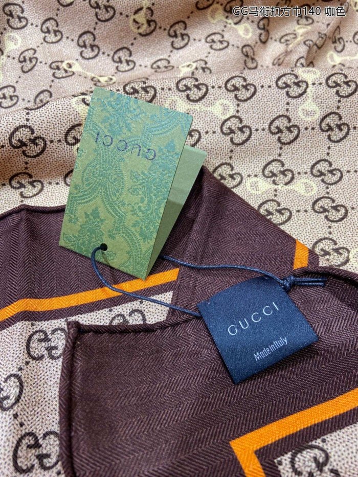 Streetwear Scarf GUCCI 325687 SIZE:140*140cm