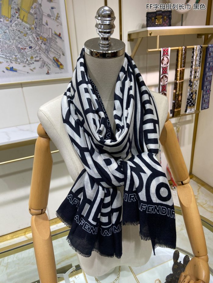 Streetwear Scarf FENDI 325671 SIZE:200*110cm
