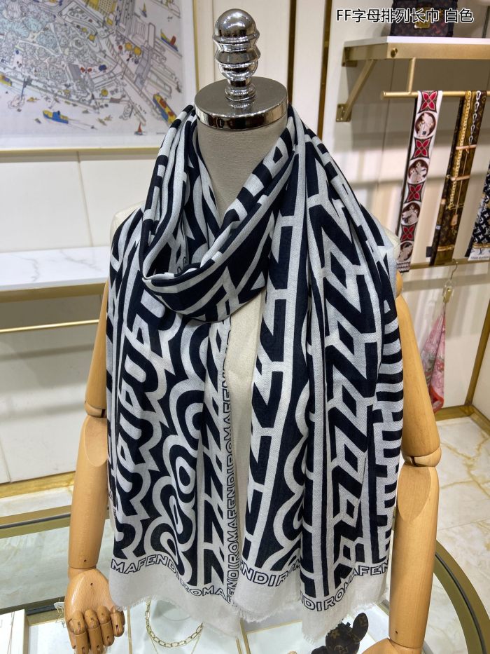Streetwear Scarf FENDI 325669 SIZE:200*110cm