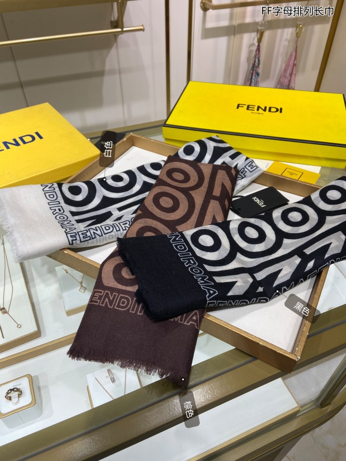 Streetwear Scarf FENDI 325670 SIZE:200*110 cm