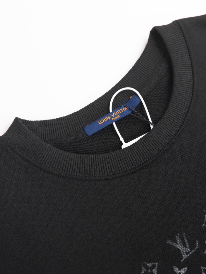 Clothes Louis Vuitton 1053