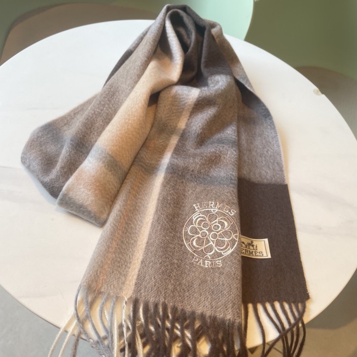 Streetwear Scarf Hermes 325598 size：30*180cm