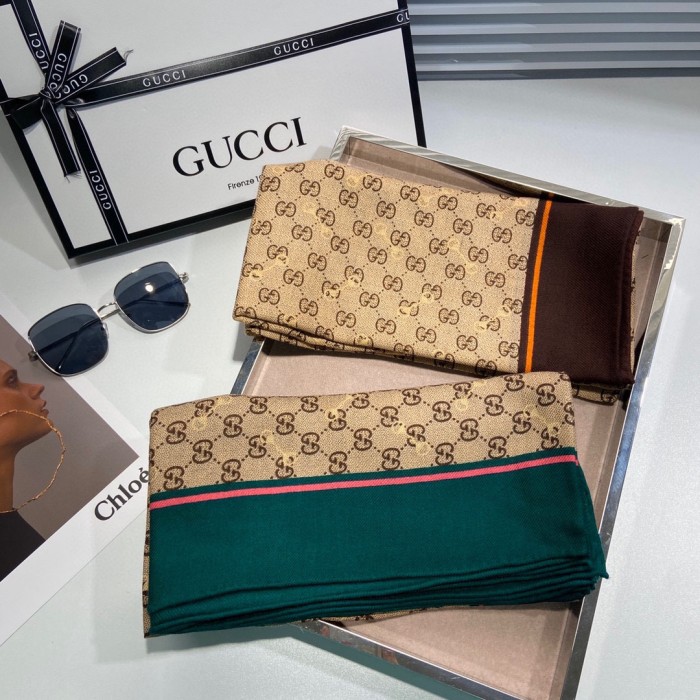 Streetwear Scarf GUCCI 325579 SIZE:140*140cm