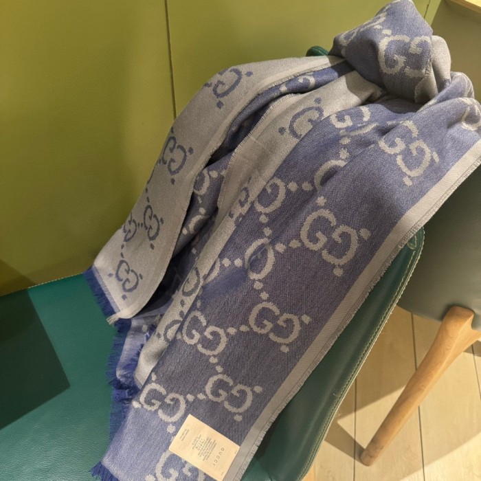 Streetwear Scarf GUCCI 325637 SIZE:210*70cm