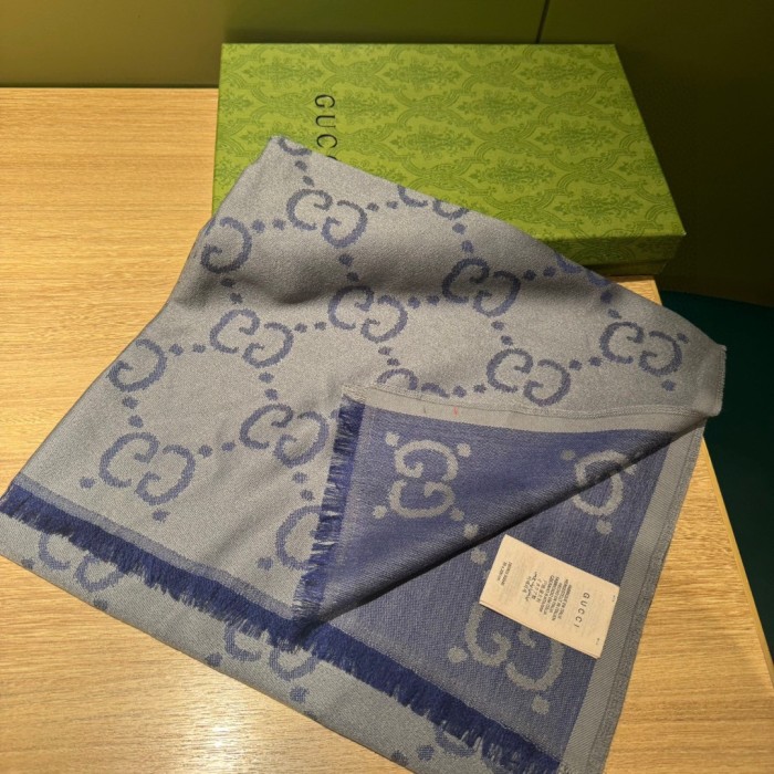 Streetwear Scarf GUCCI 325637 SIZE:210*70cm