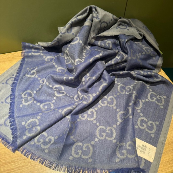 Streetwear Scarf GUCCI 325637 SIZE:210*70cm