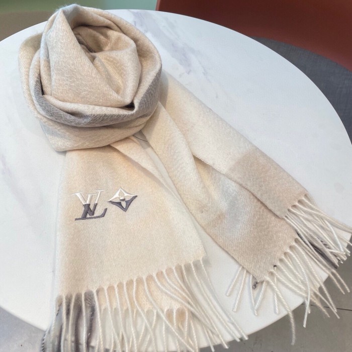 Streetwear Scarf LV 325581 SIZE:32*180cm