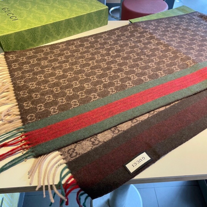 Streetwear Scarf GUCCI 325614 SIZE:32*180cm