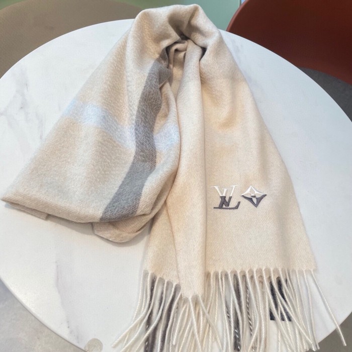 Streetwear Scarf LV 325581 SIZE:32*180cm