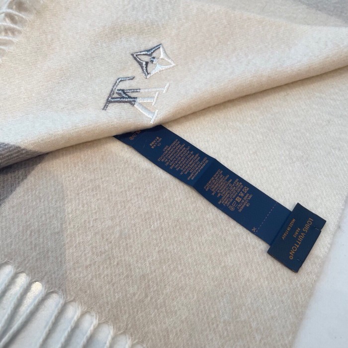 Streetwear Scarf LV 325581 SIZE:32*180cm
