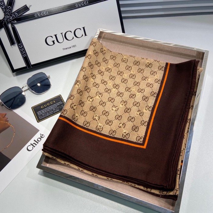 Streetwear Scarf GUCCI 325578 SIZE:140*140cm