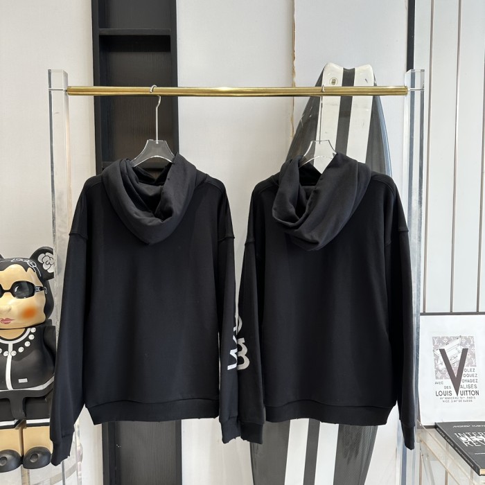 Clothes Balenciaga 782