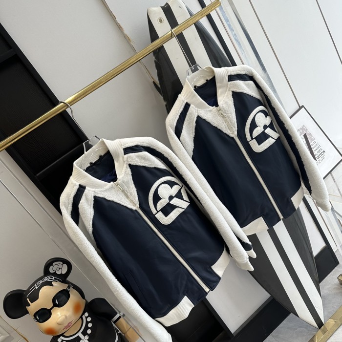 Clothes Louis Vuitton 1058