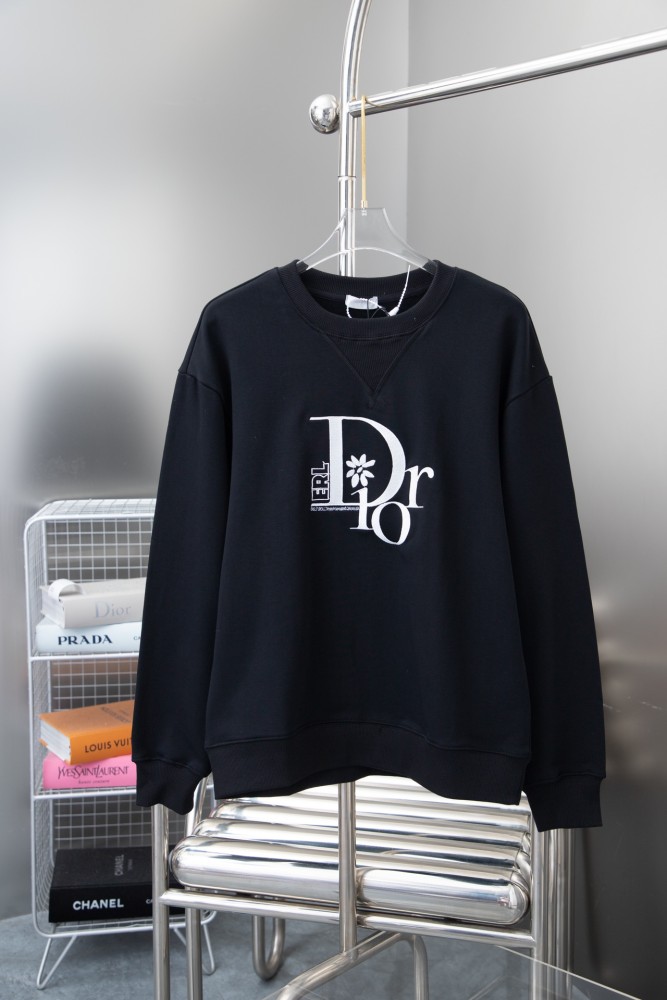 Clothes DIOR 472