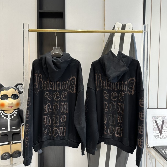 Clothes Balenciaga 780