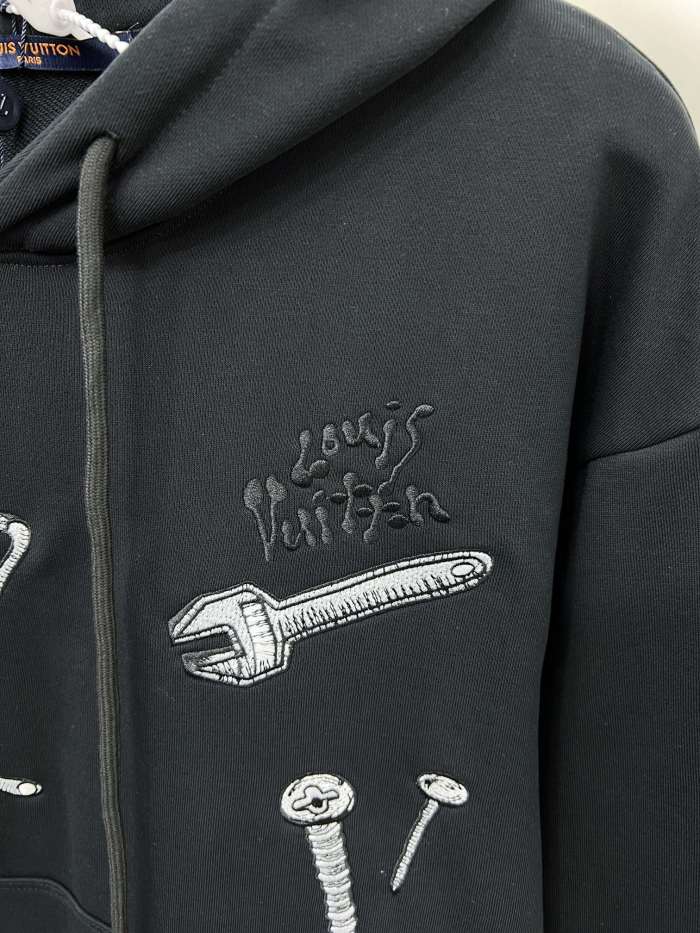 Clothes Louis Vuitton 1060