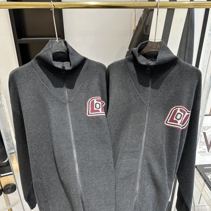 Clothes Louis Vuitton 1057