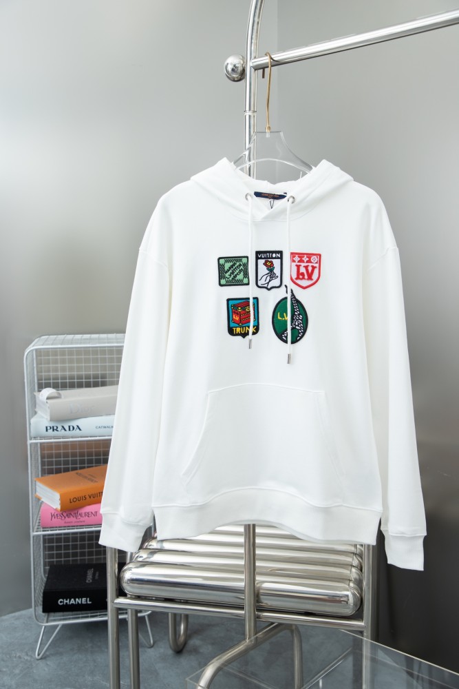 Clothes Louis Vuitton 1062