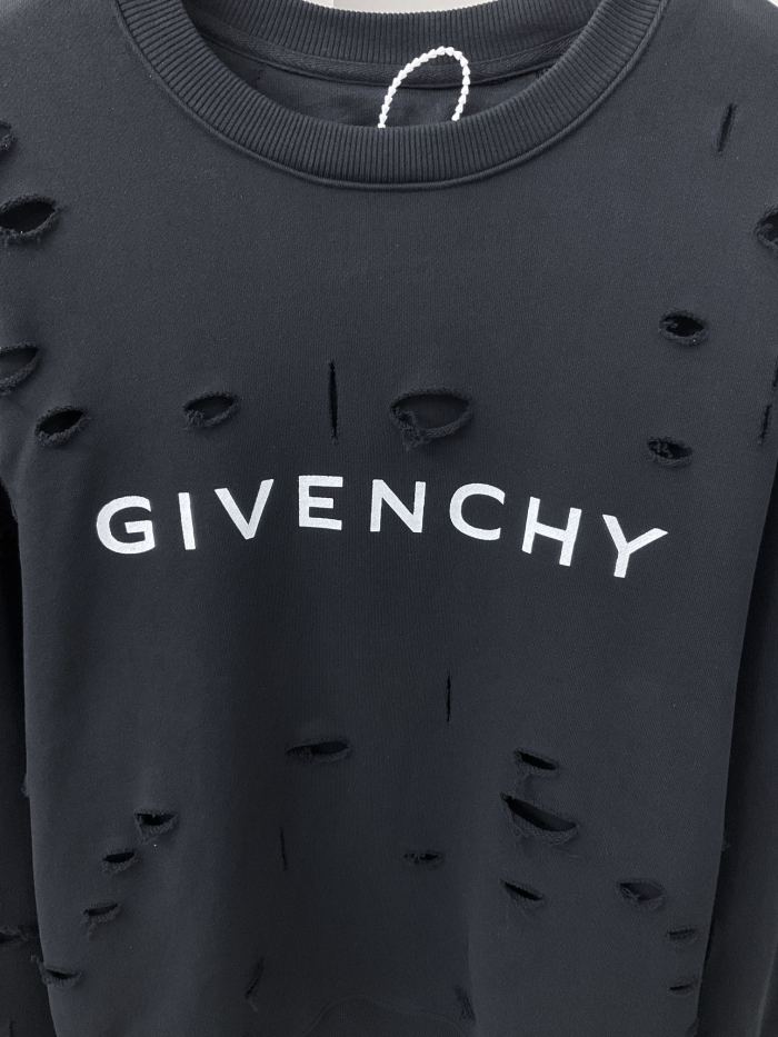 Clothes Givenchy 280