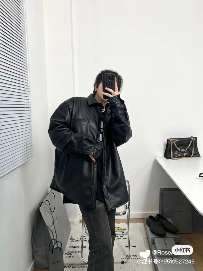 Clothes Balenciaga 777