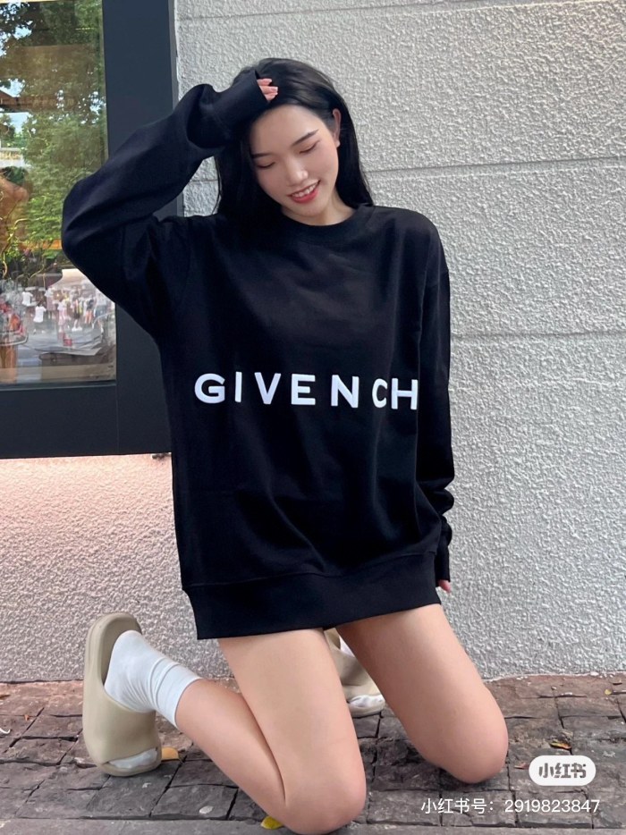 Clothes Givenchy 277