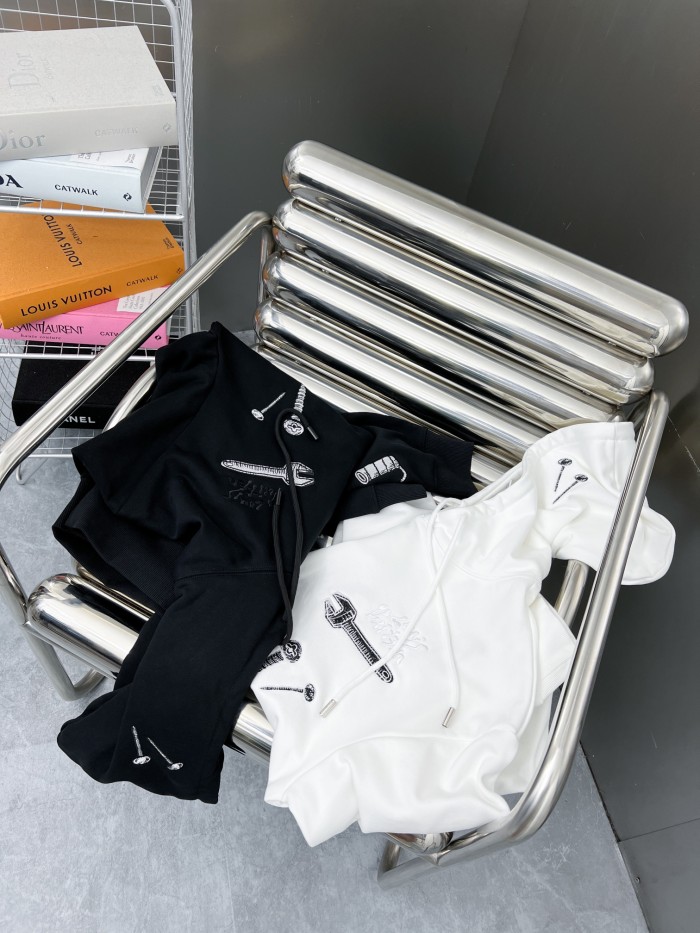 Clothes Louis Vuitton 1060