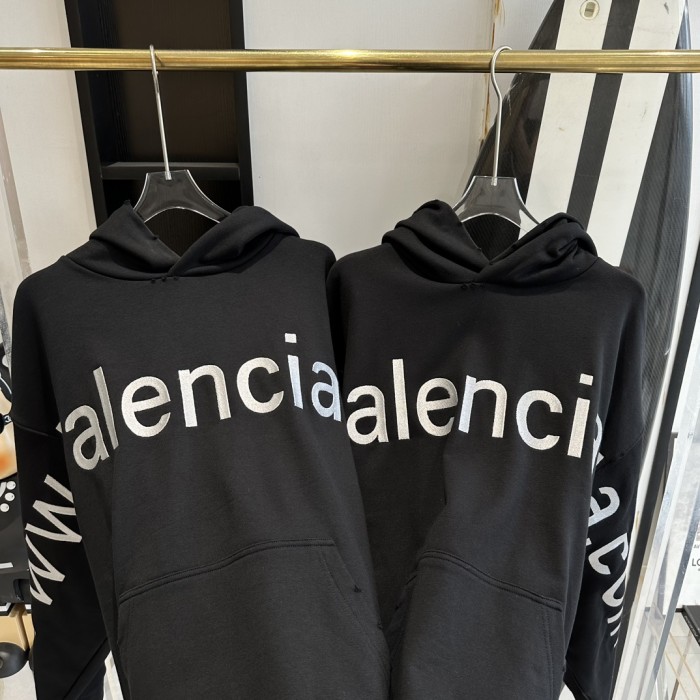 Clothes Balenciaga 782