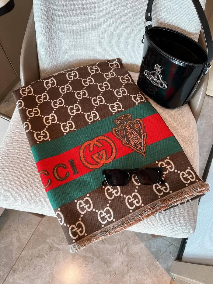 Streetwear Scarf GUCCI 325516 SIZE:180*70cm