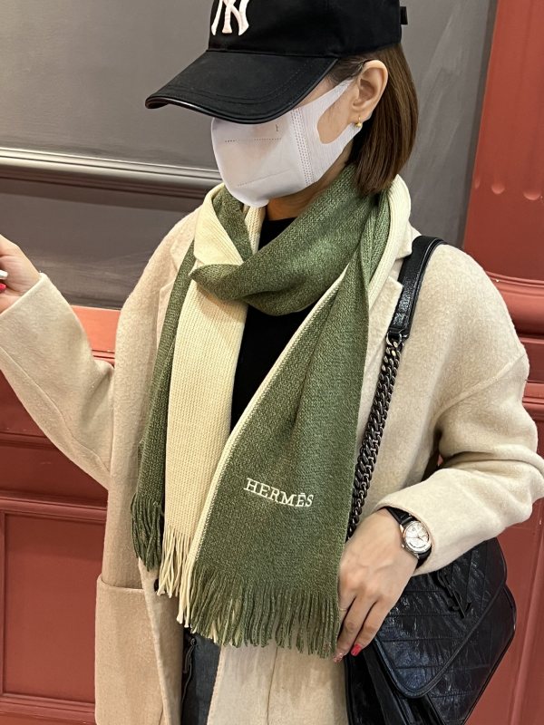Streetwear Scarf Hermes 325549 size：30*180cm