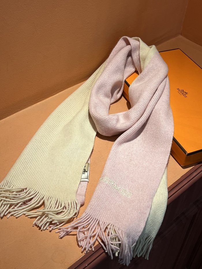 Streetwear Scarf Hermes 325550 size：30*180cm