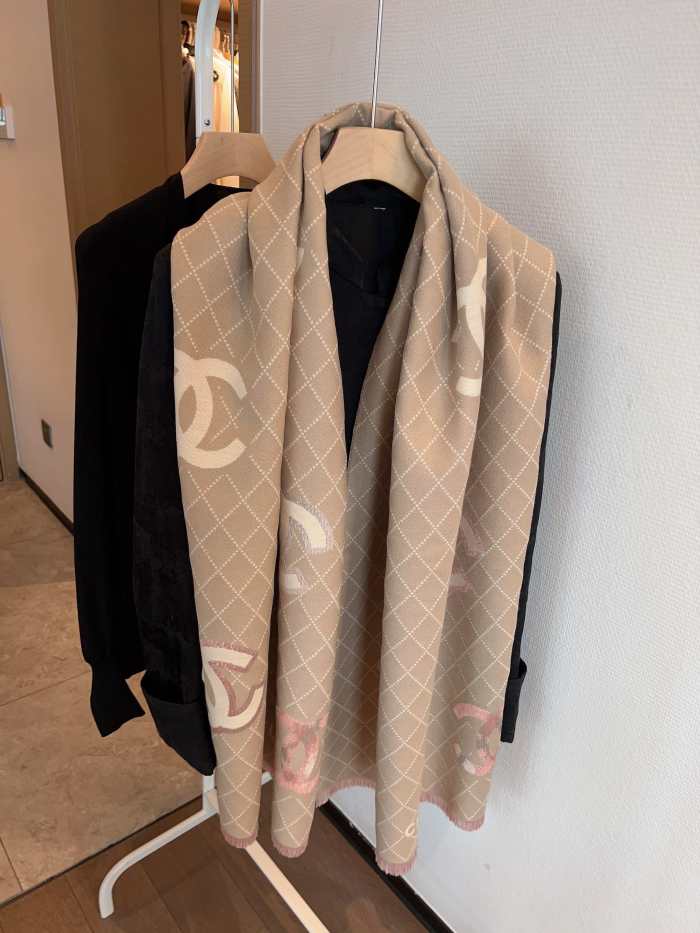 Streetwear Scarf CHANEL 325480 size：180*65cm