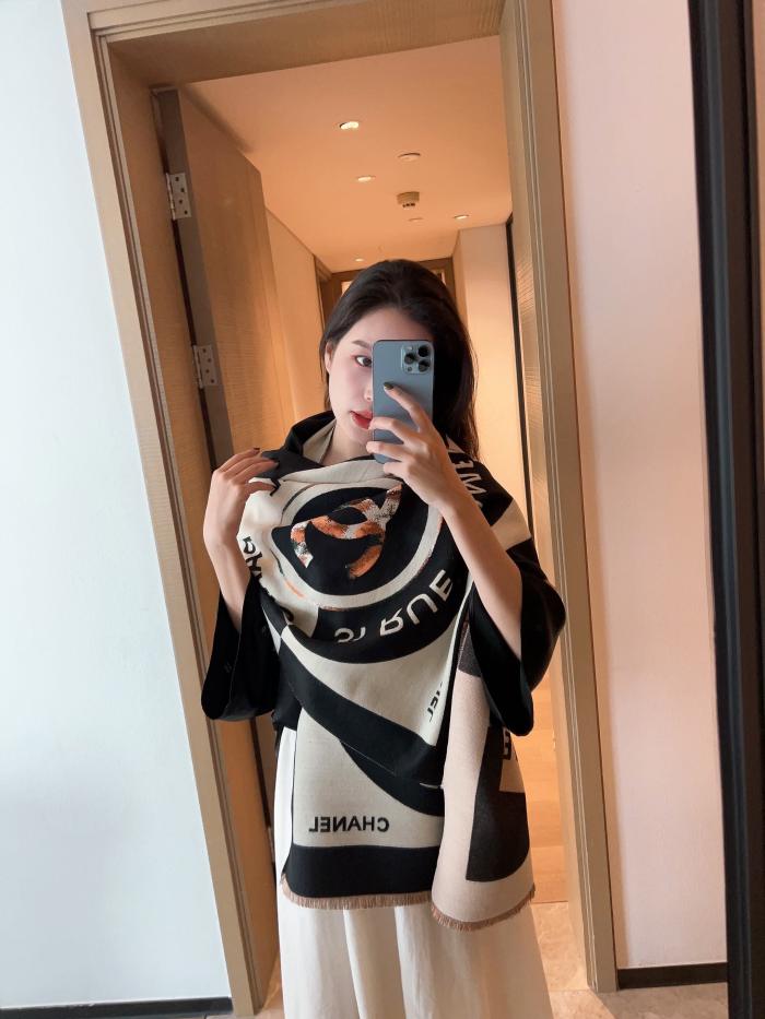 Streetwear Scarf CHANEL 325471 size:70cm*180cm