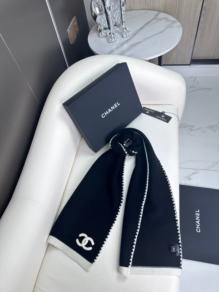 Streetwear Scarf CHANEL 325569