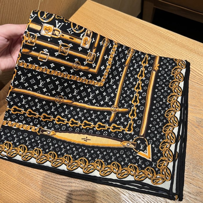 Streetwear Scarf LV 325574 SIZE:70*185cm