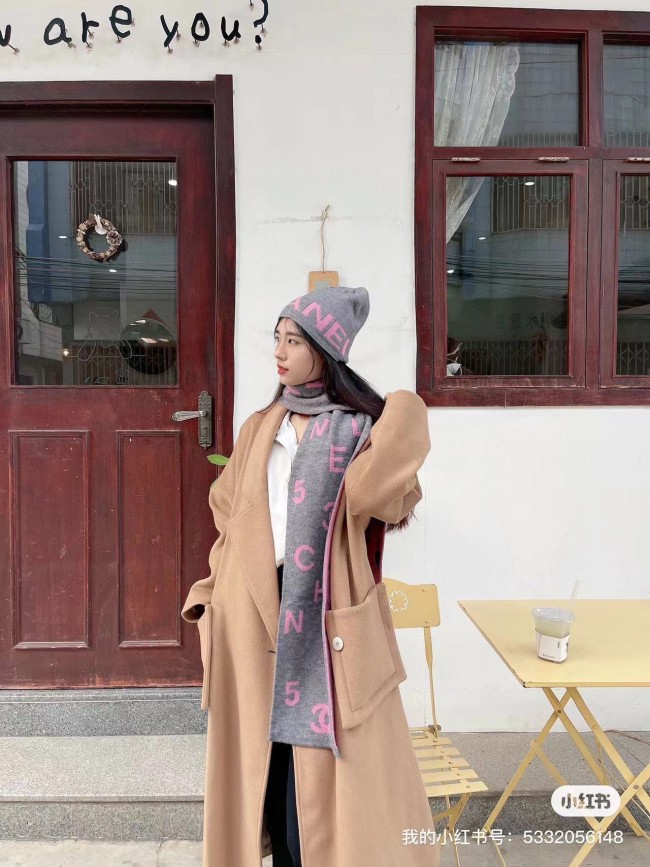 Streetwear Scarf CHANEL 325457
