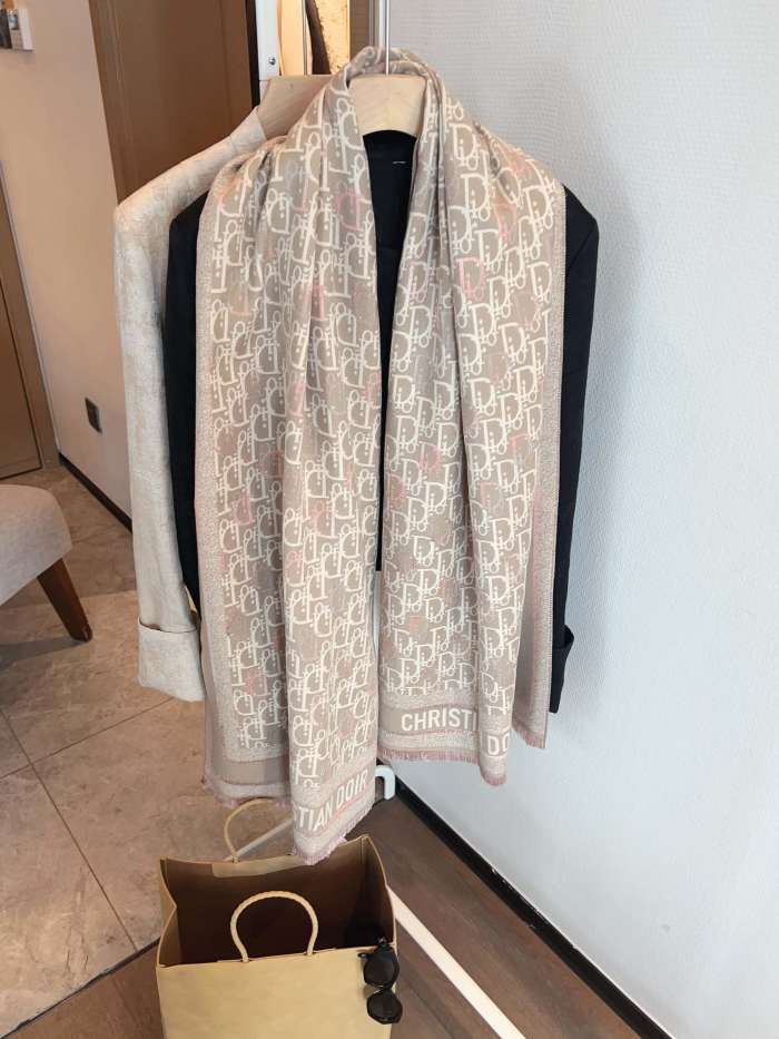 Streetwear Scarf Dior 325475 SIZE:45＊200cm