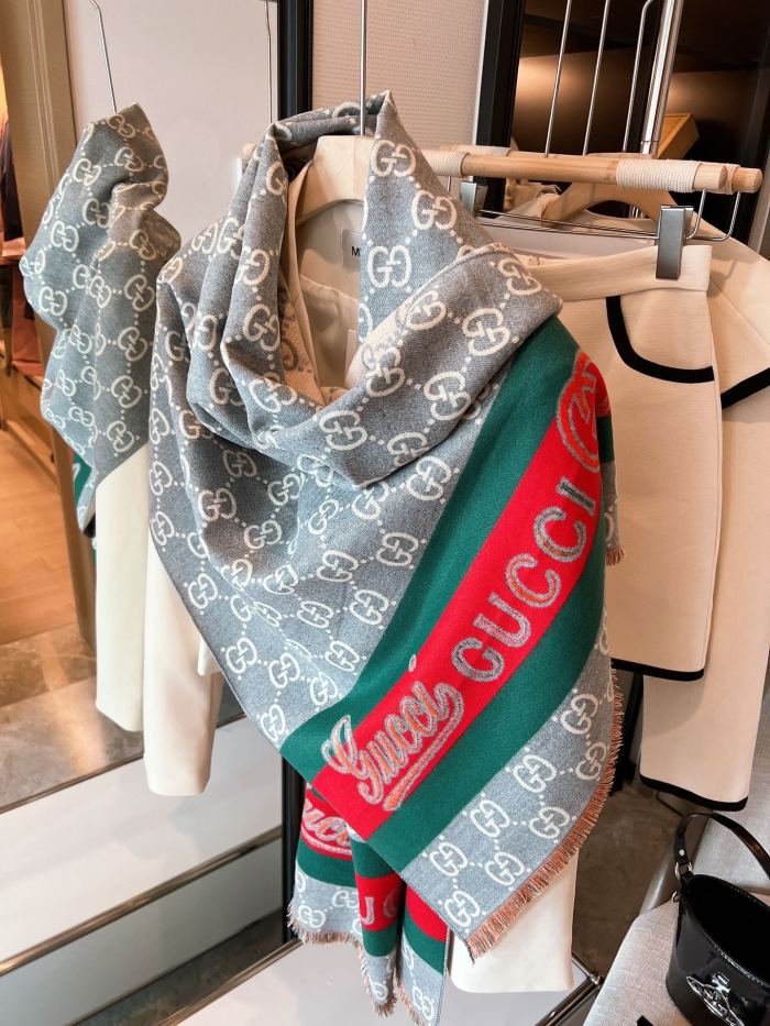 Streetwear Scarf GUCCI 325516 SIZE:180*70cm