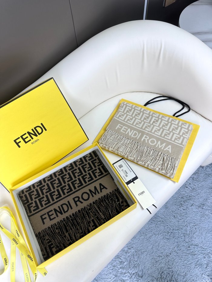 Streetwear Scarf FENDI 325560 SIZE:30X200cm