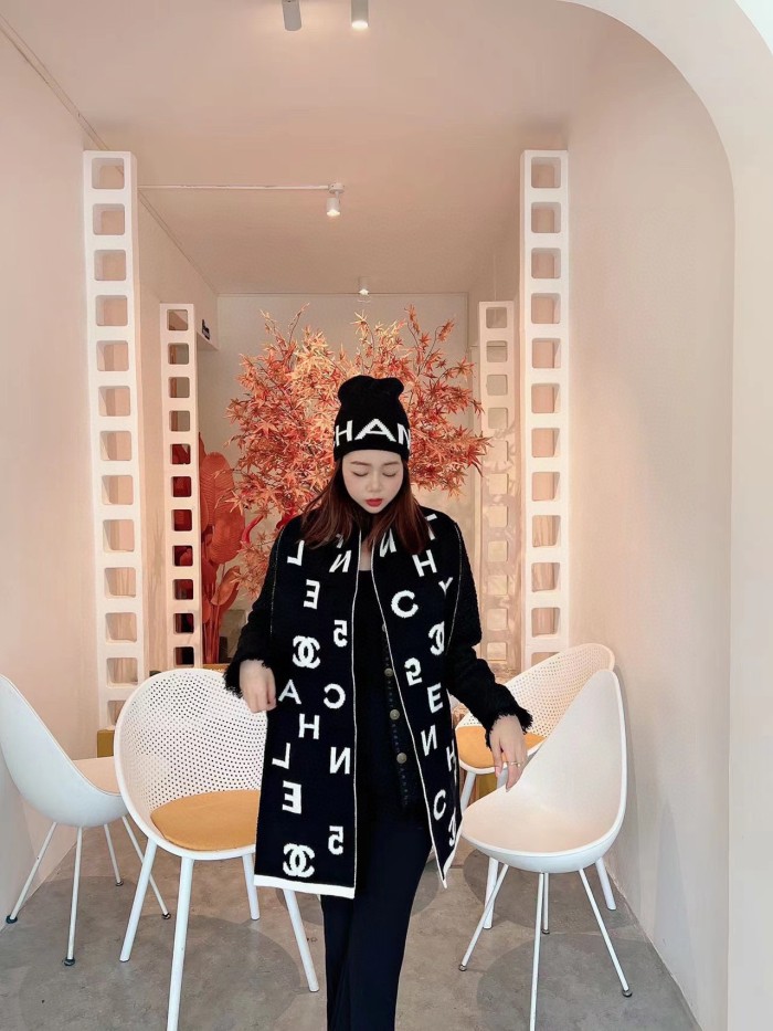 Streetwear Scarf CHANEL 325456