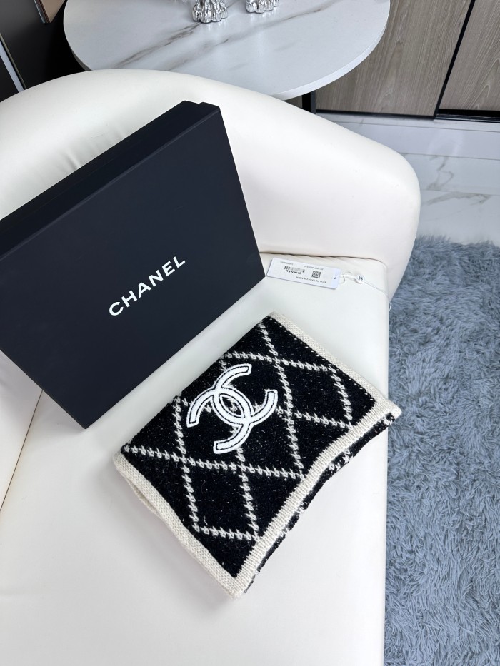 Streetwear Scarf CHANEL 325556 size: 30cm×180cm